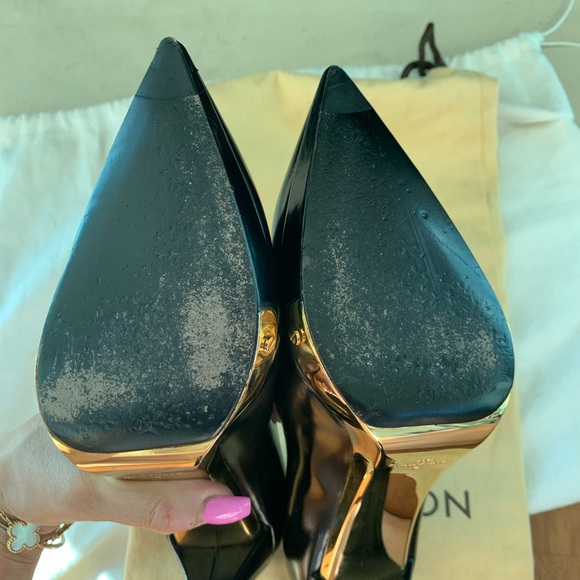 Authentic Louis Vuitton Stilettos size 39 - Picture 4 of 5